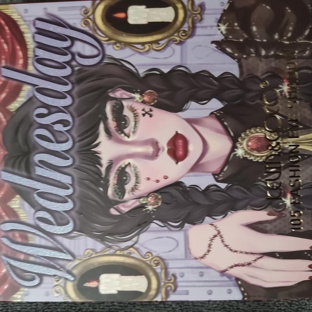 Glamorous Wednesday Eyeshadow Palette